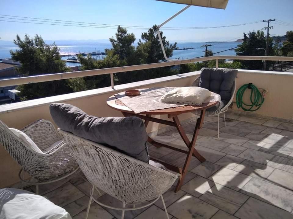 Super View Seafront Apartment Michaniona Dış mekan fotoğraf